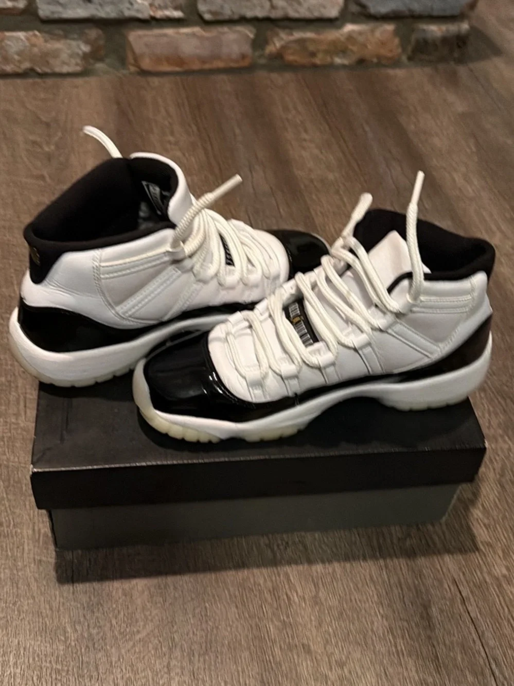 Jordan 11  Retro (GS) Sneakers